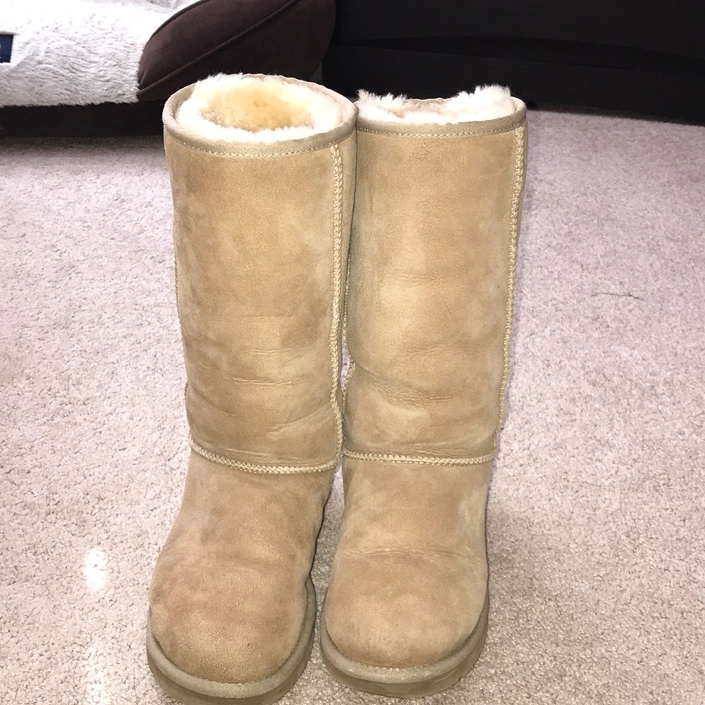 Used- Tall Classic Ugg Boot